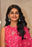 Sandhya Vasishta Photos